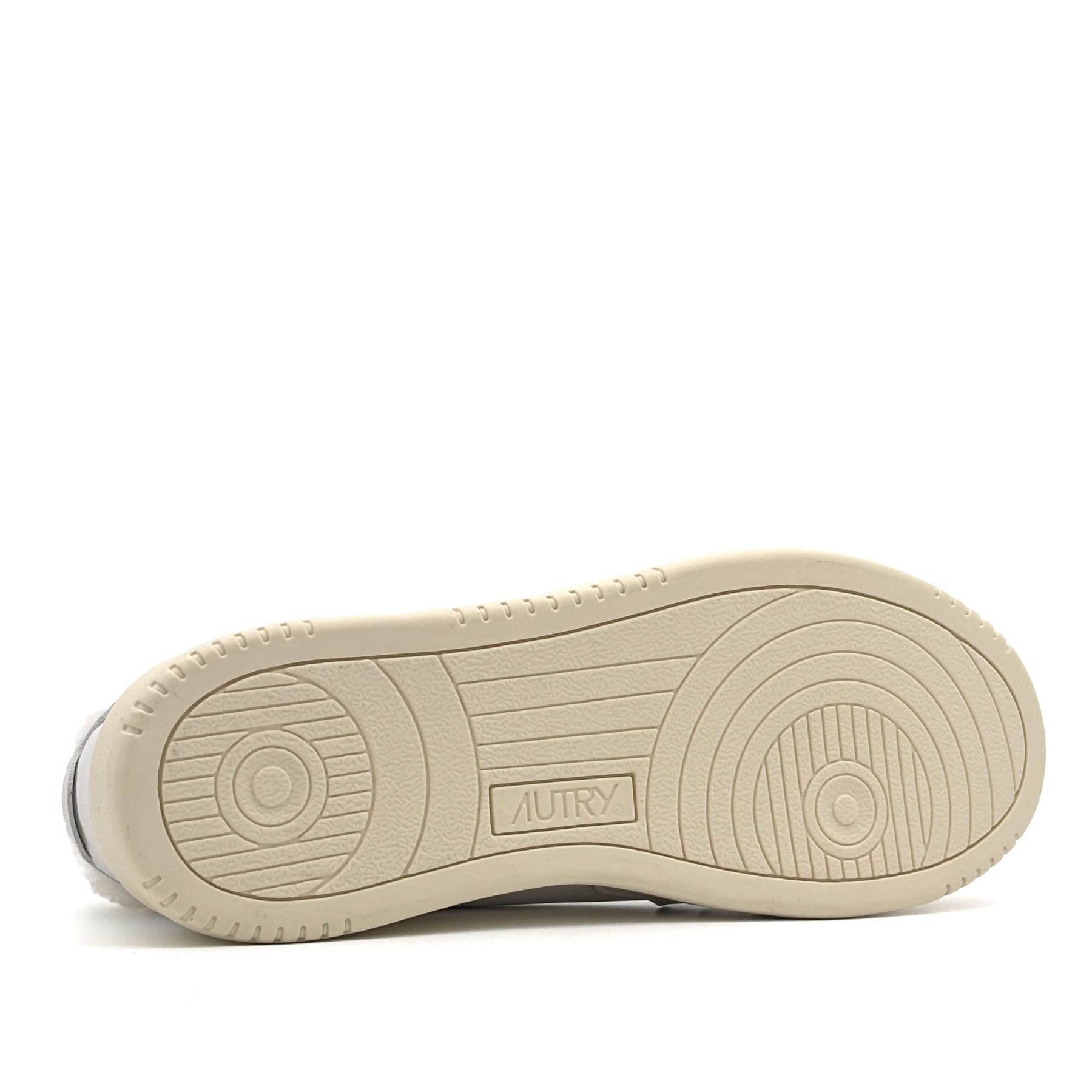 Medalist Low Man Goat Shearling White