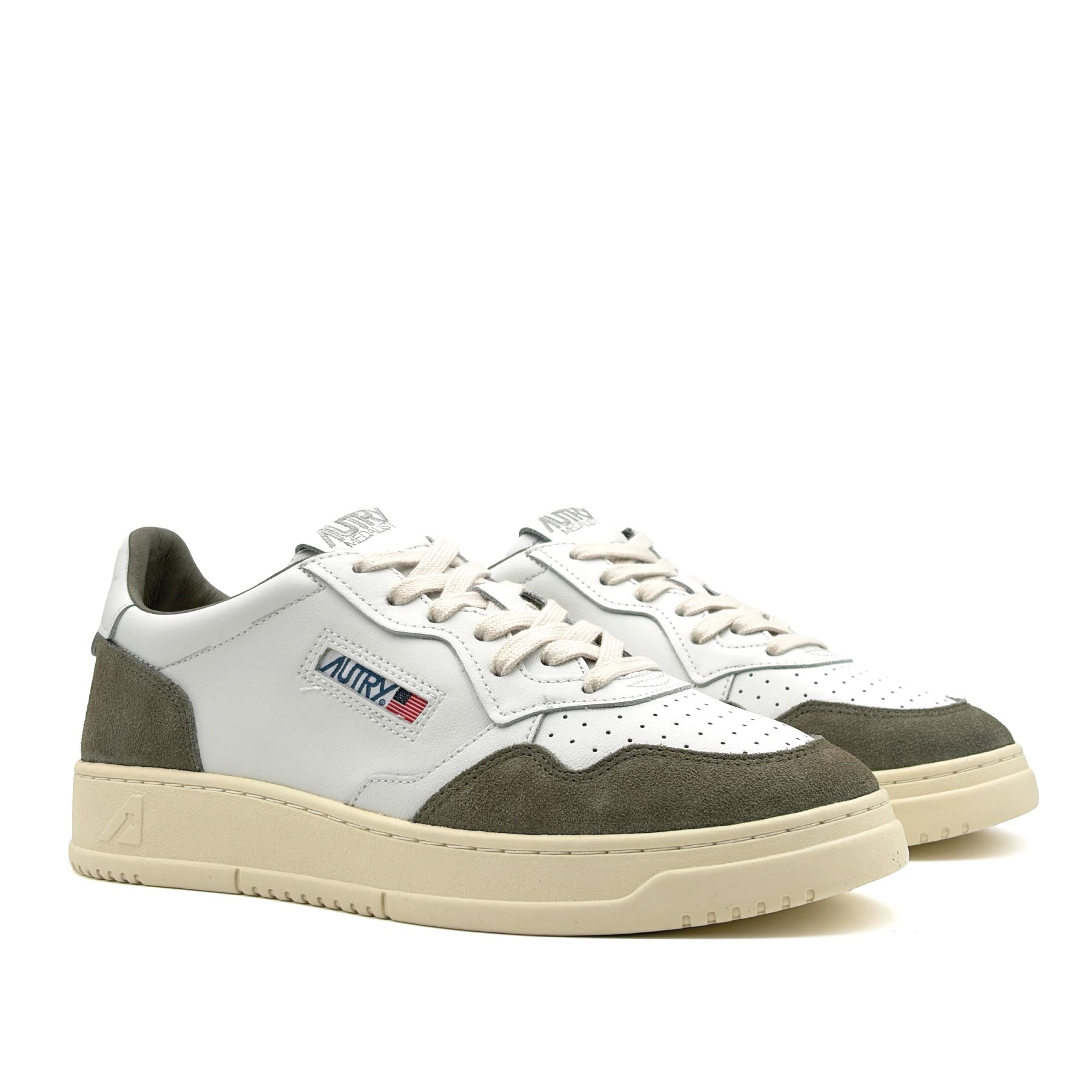 Medalist Low Man Soft Leather White Smoked Green
