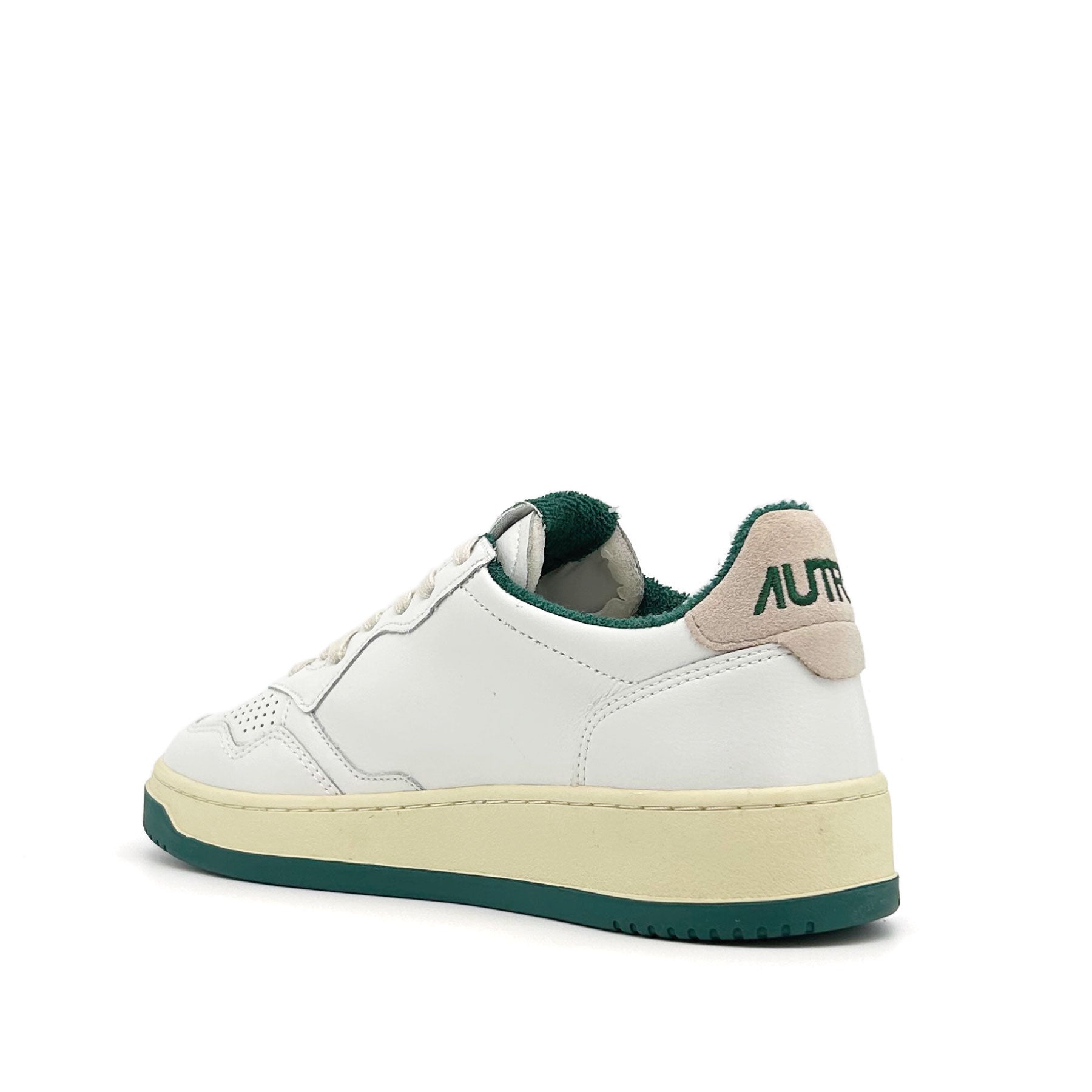 Medalist Low Man Virgin Sponge White For