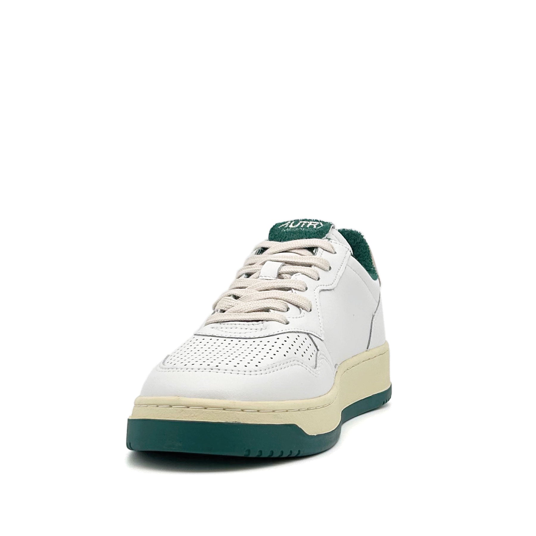 Medalist Low Man Virgin Sponge White For