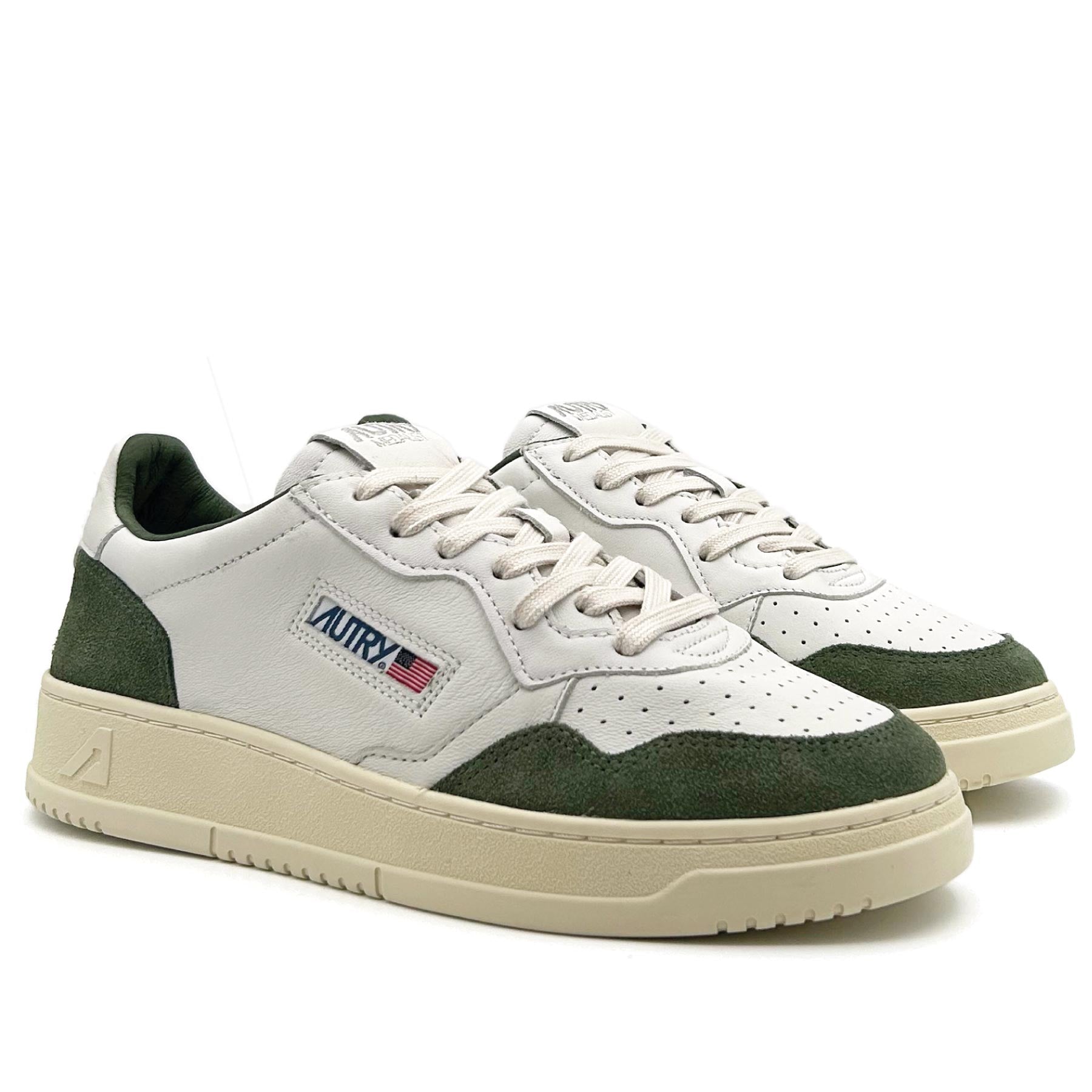 Medalist Low Man White Goat Leather Milit Suede