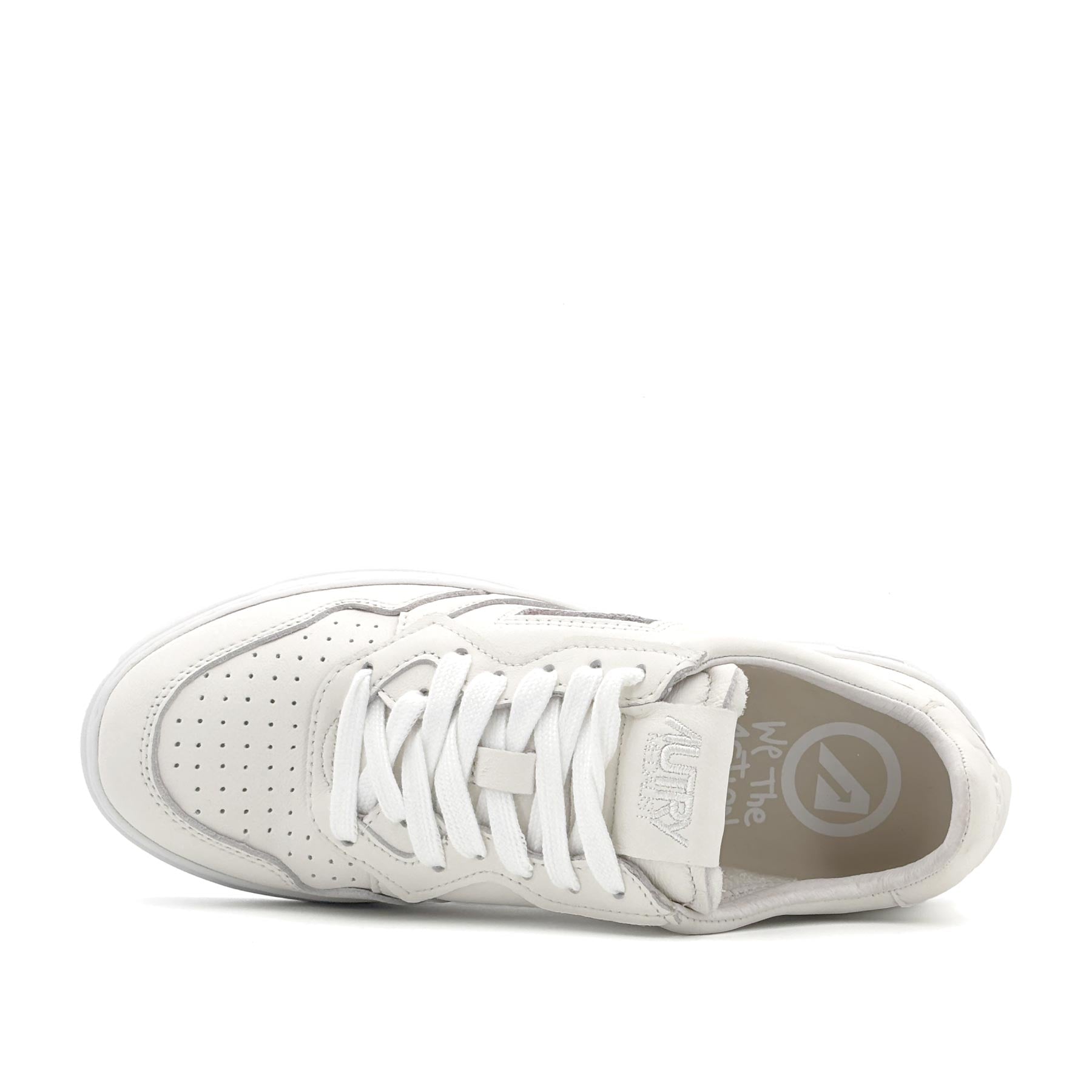 Medalist Low Women Solid Goat White