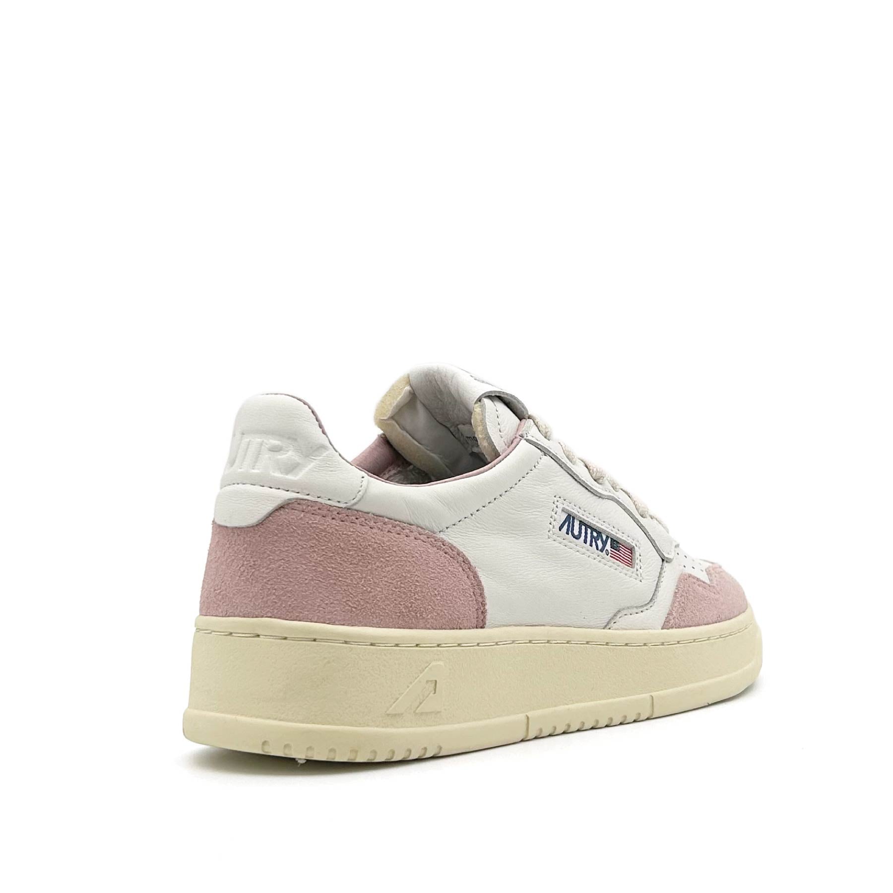 Medalist Low Women White Goat Leather Powder Suede