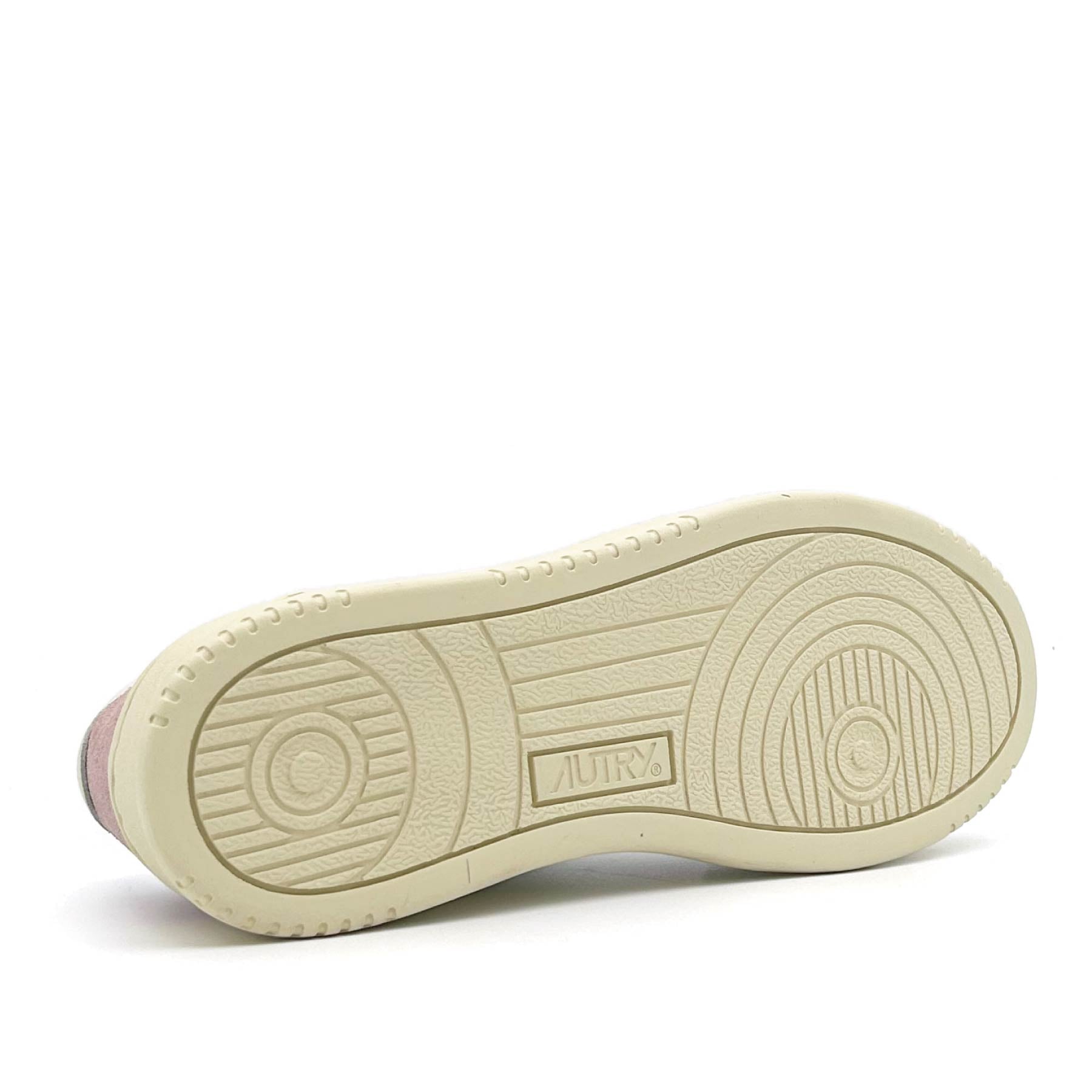 Medalist Low Women White Goat Leather Powder Suede