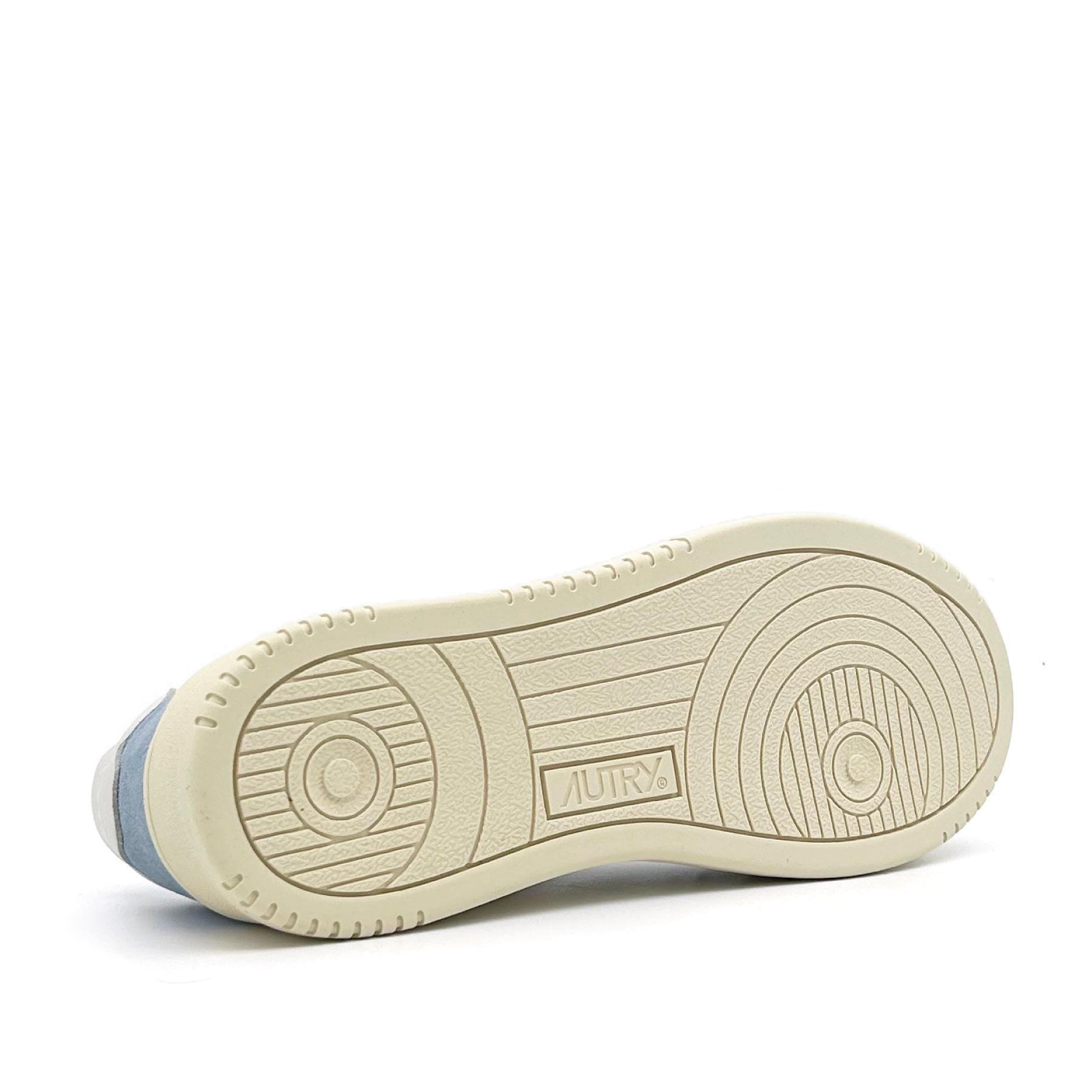 Medalist Low Women White Goat Leather Street Suede