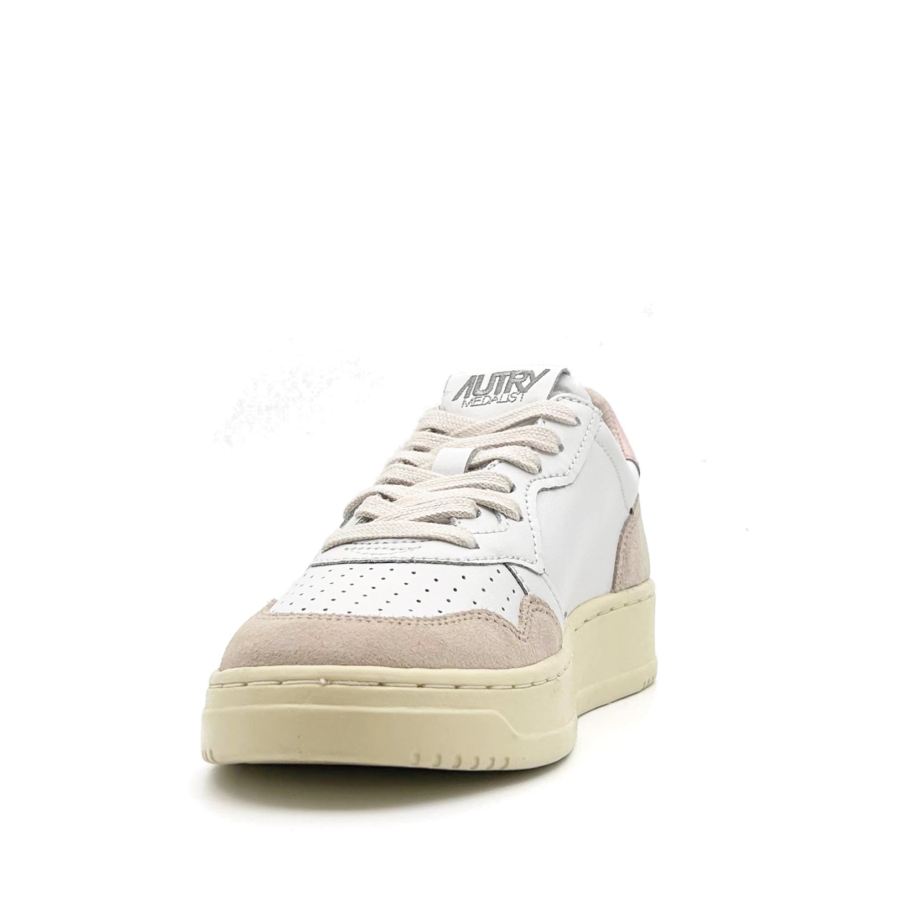 Medalist Low Women White Leather Powder Suede
