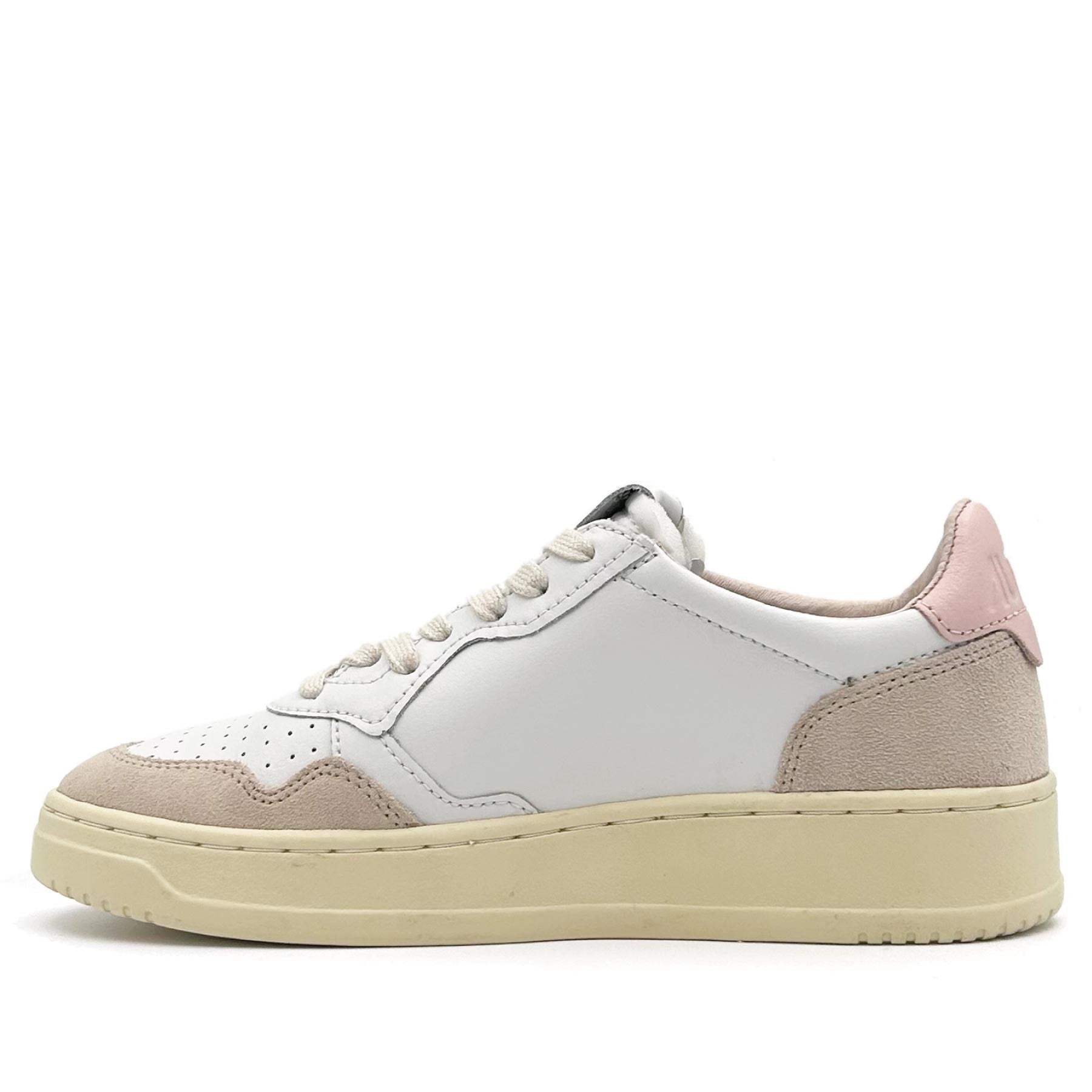 Medalist Low Women White Leather Powder Suede
