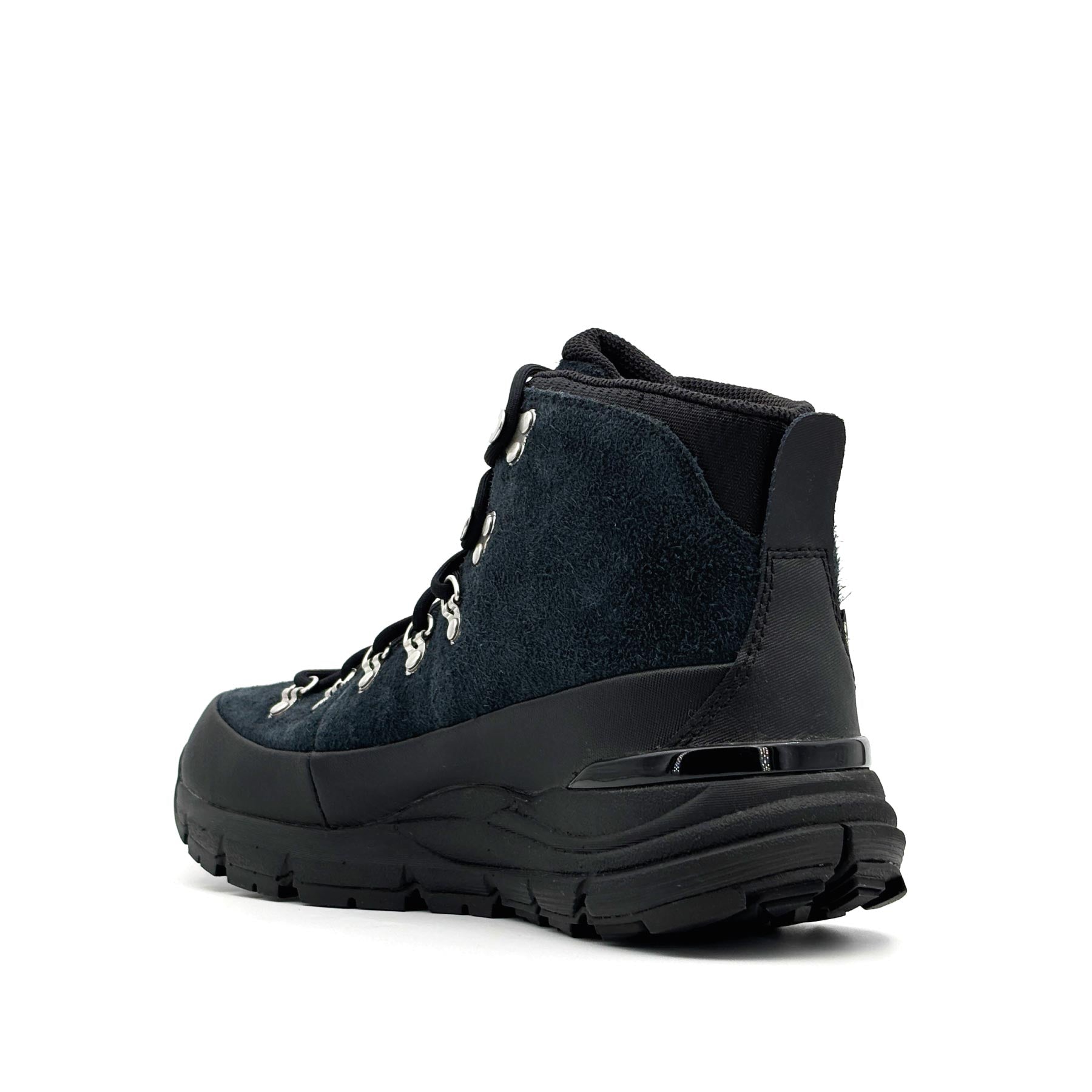 Mountain 600 ID Jet Black GTX