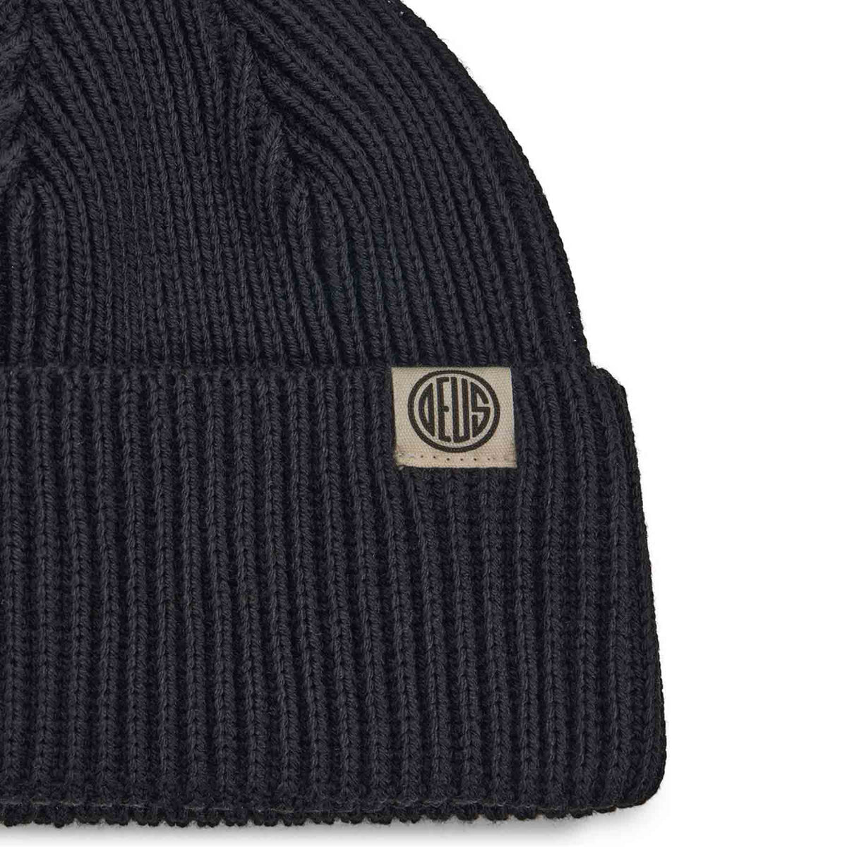 Pill Merino Beanie Black