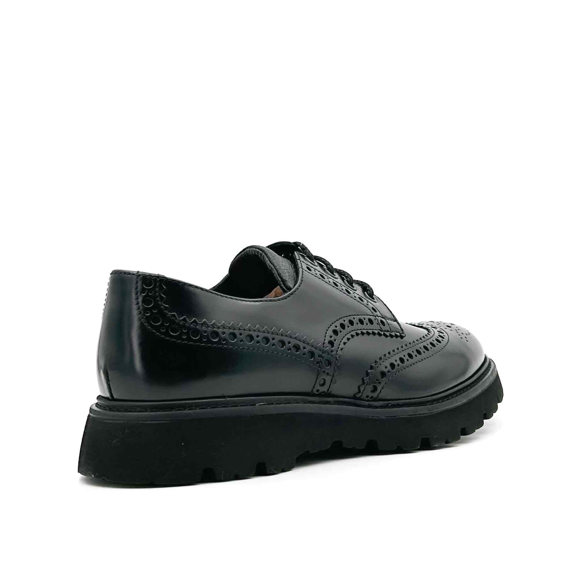 Derby Ostro Black