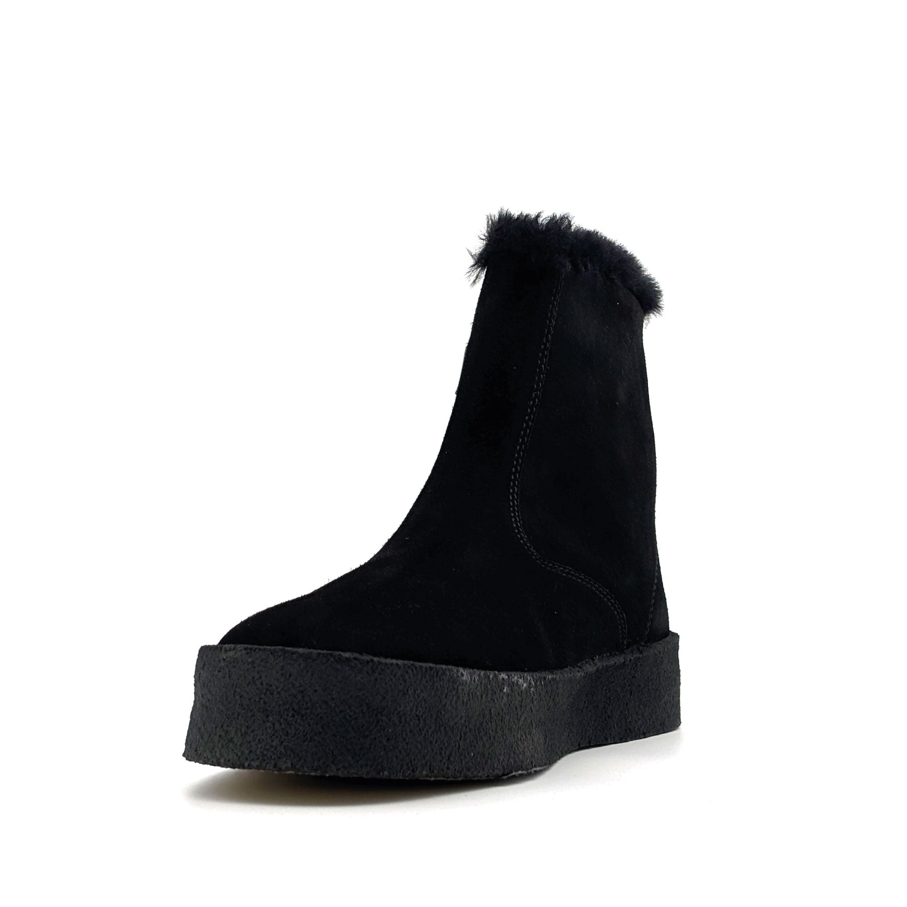 Curling Shearling Boot Black Suede