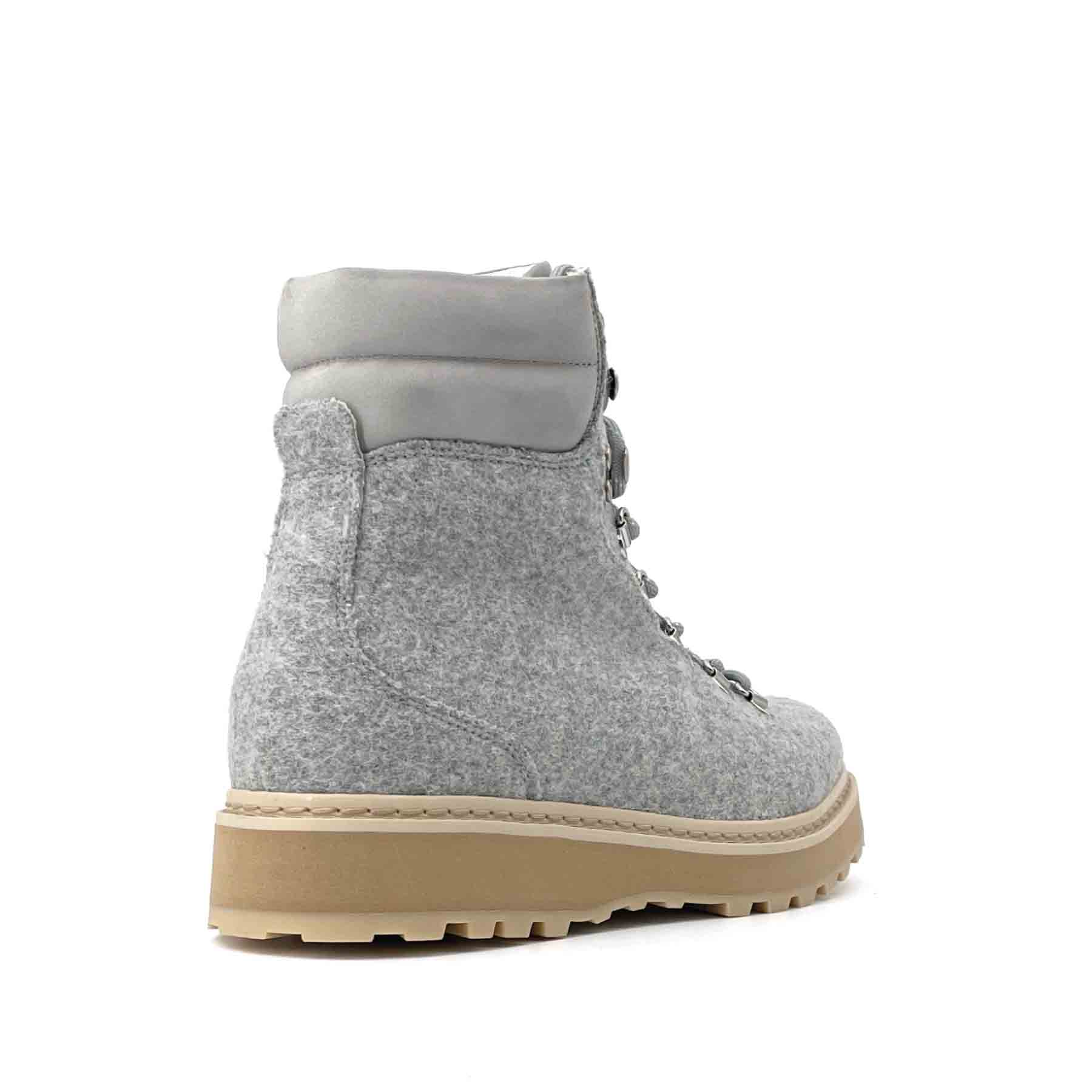 Hiking Divina Light Grey W