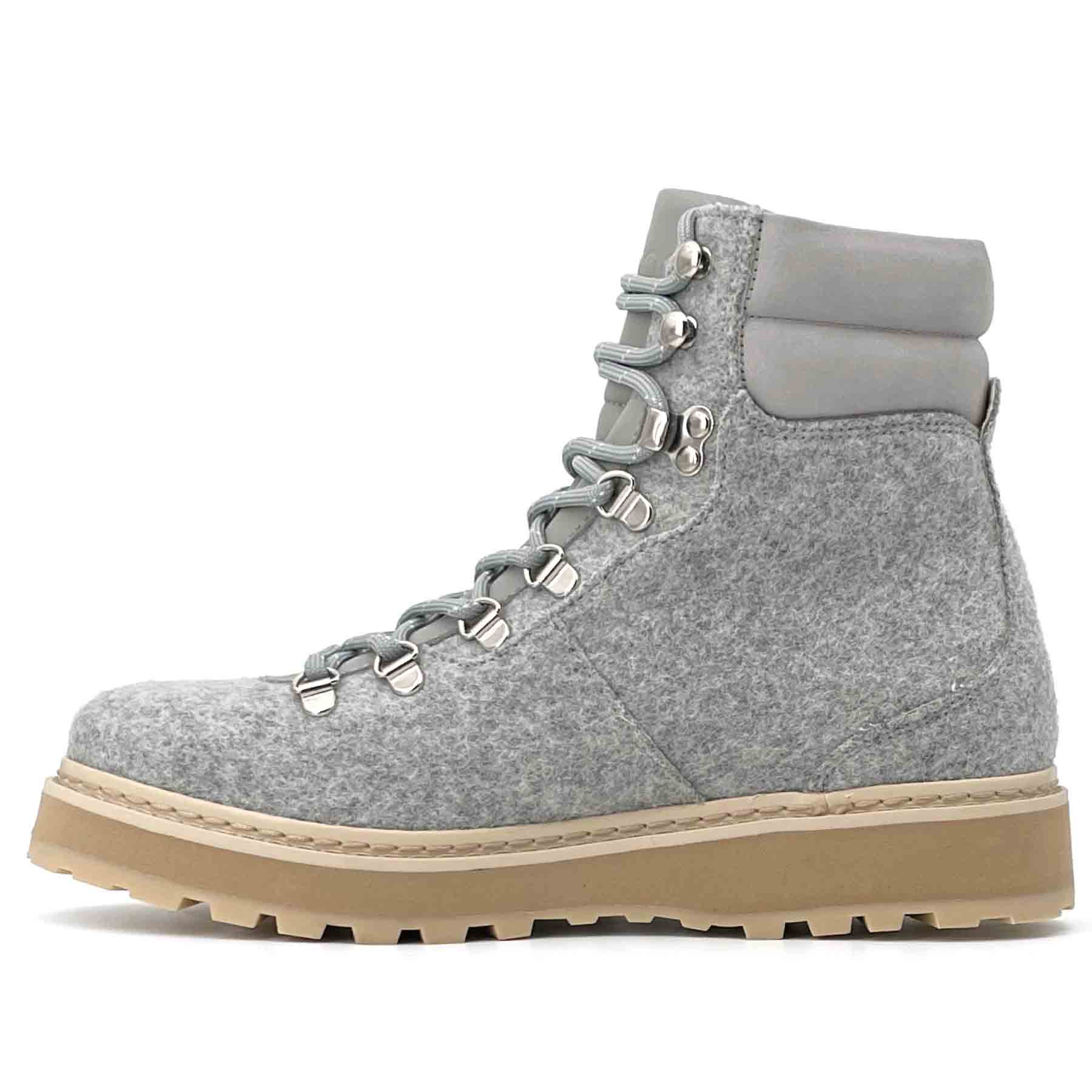 Hiking Divina Light Grey W