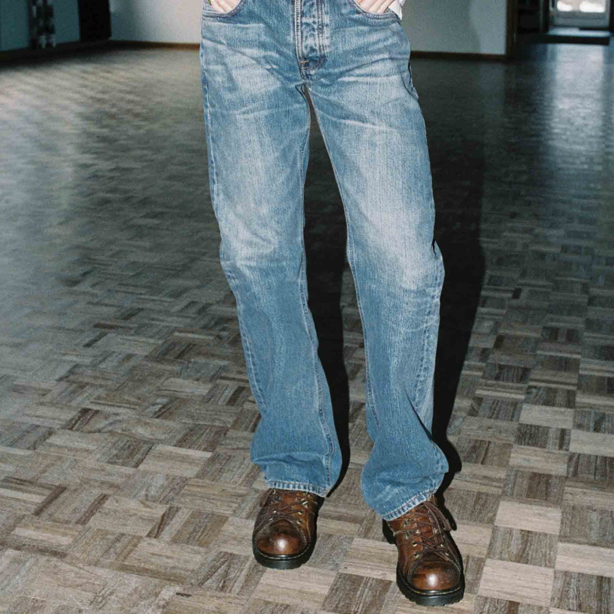 Regular Alf Silver Tracks