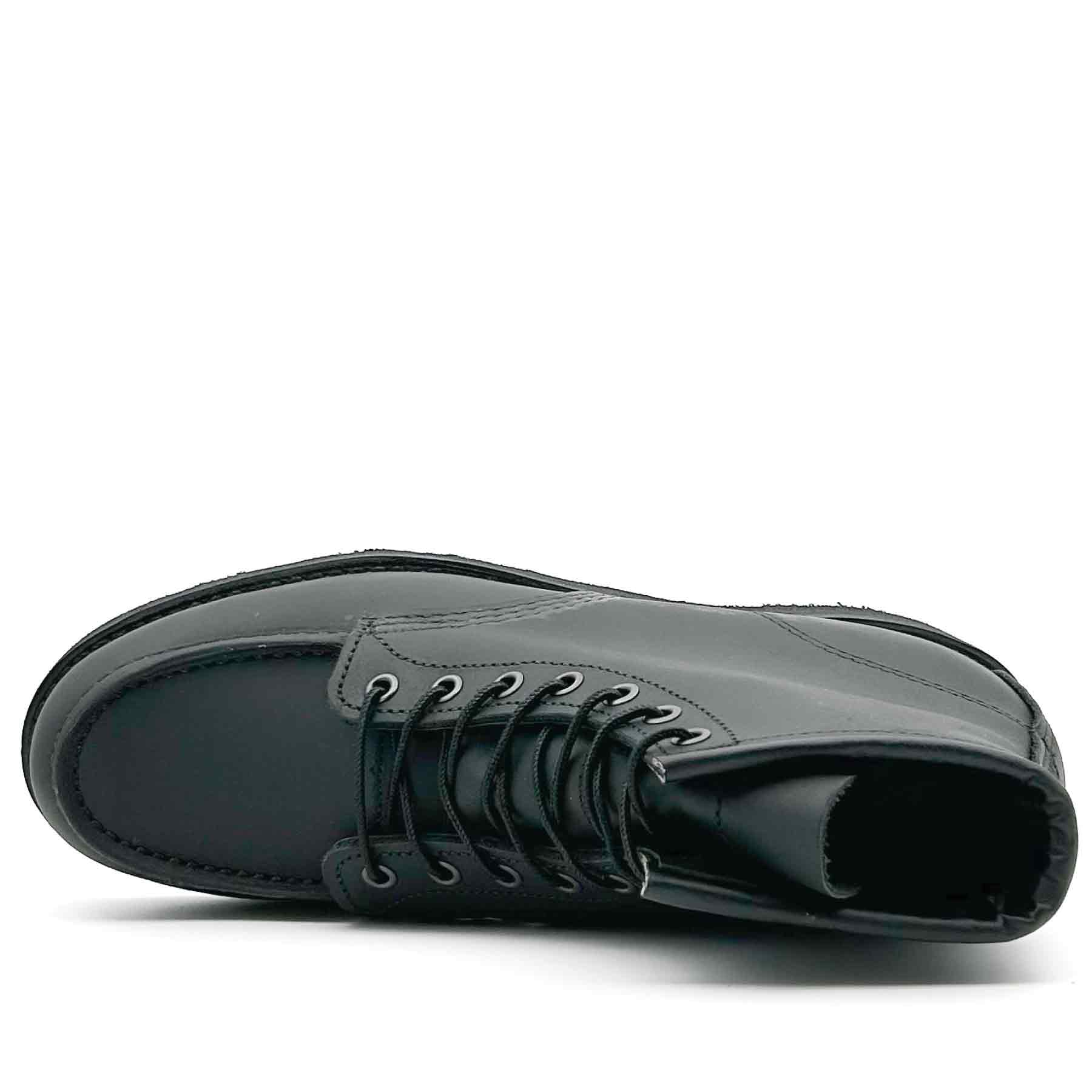 8074 6" Moc Toe Black Harness Leather