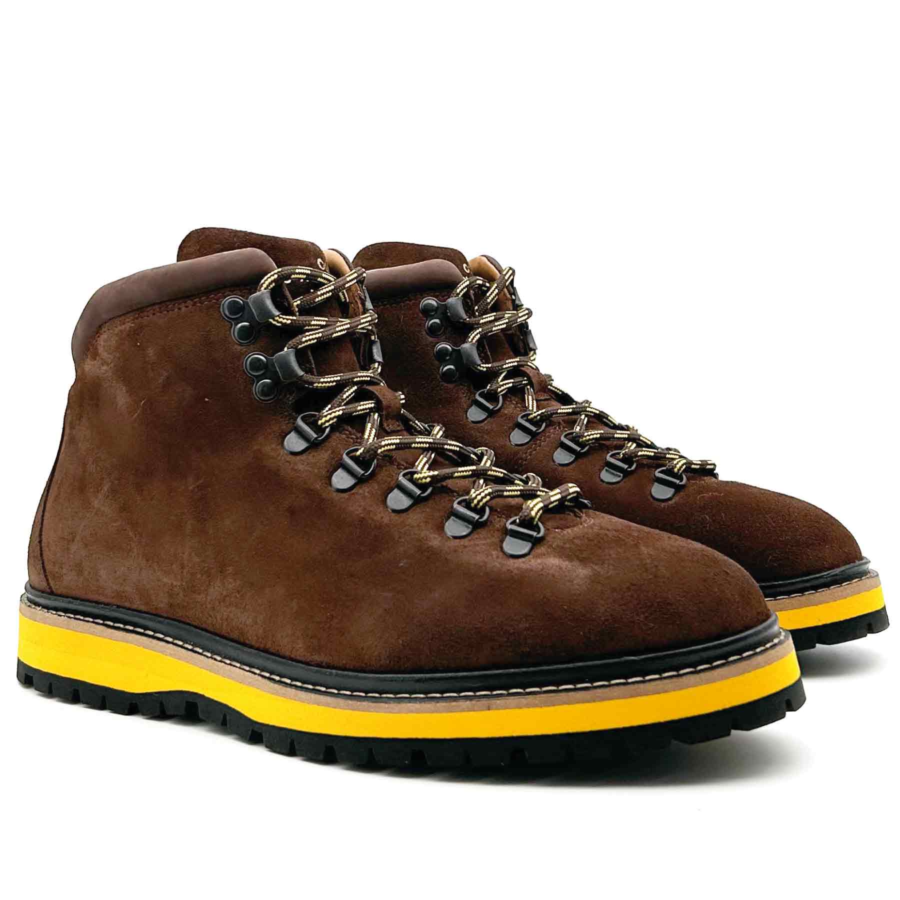 Hiker Brown Suede