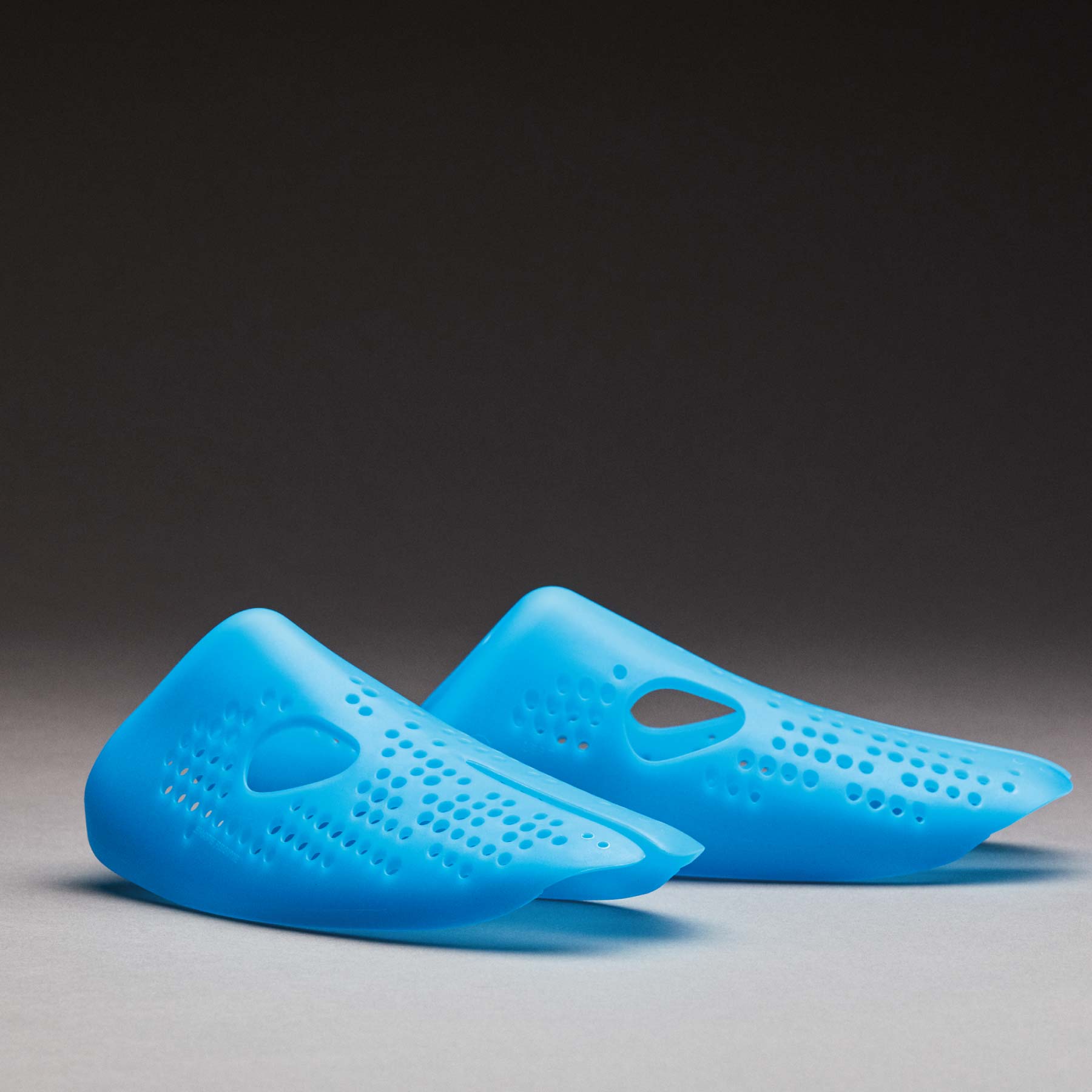 Shoe Tree Vibrant Blue