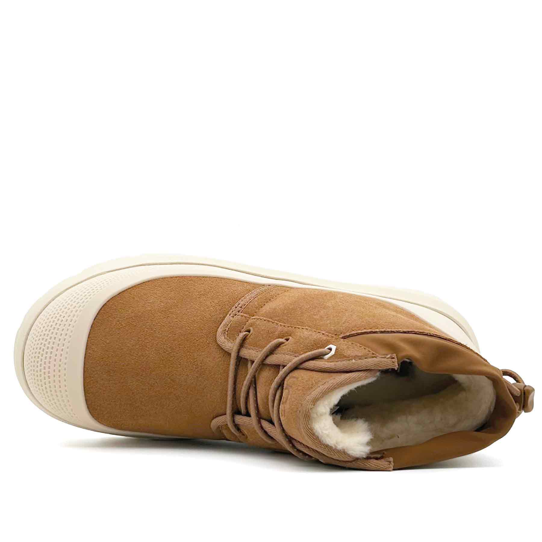 Neumel Weather Hybrid Chestnut / Whitecap