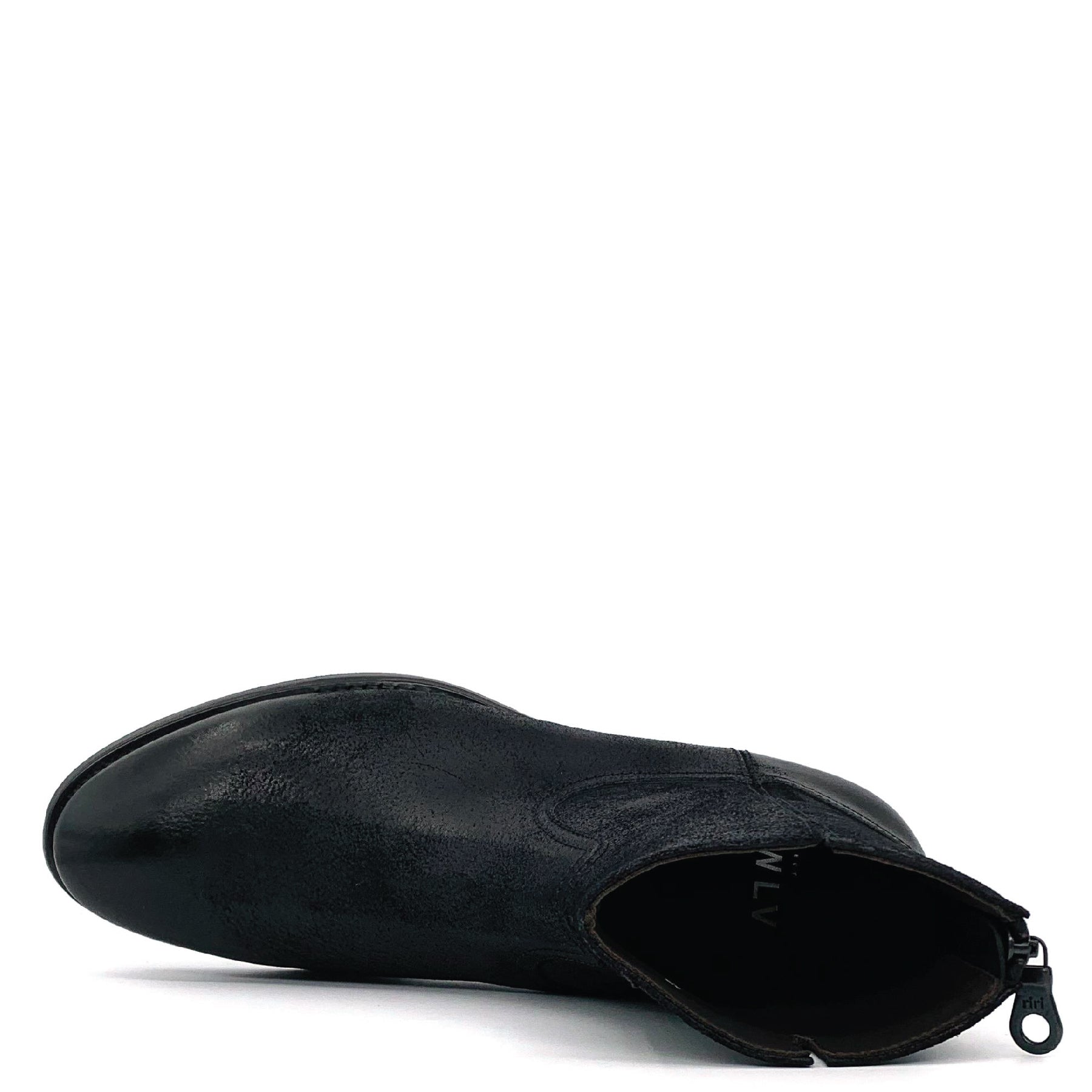 Flame Black Rev. Cordovan