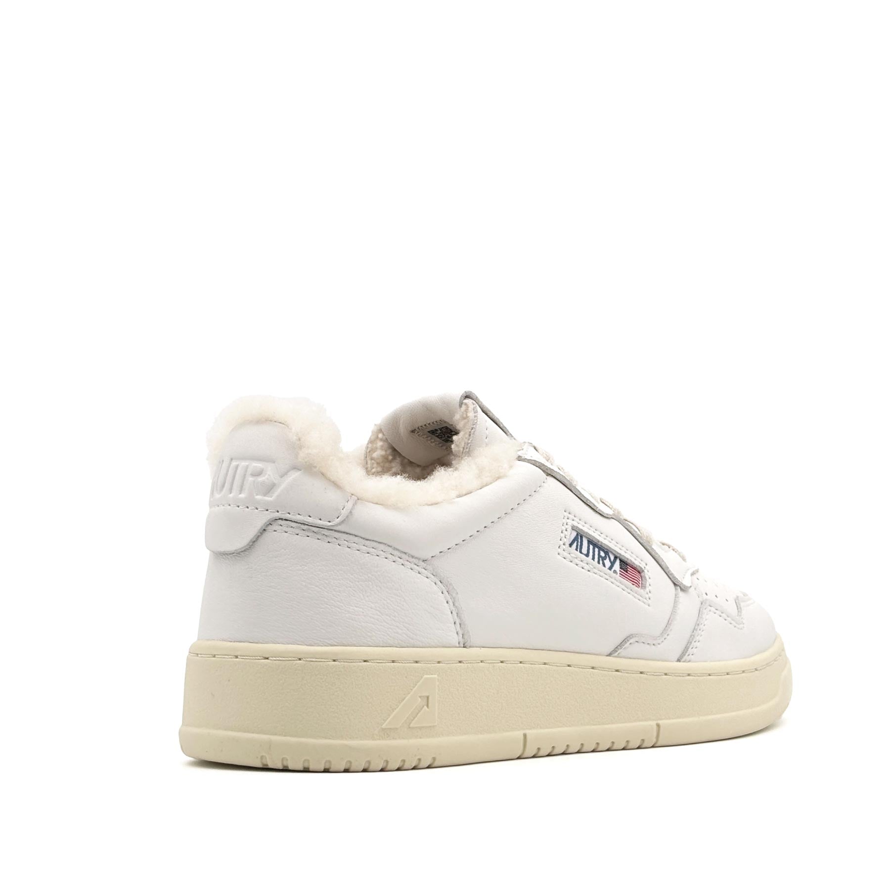 Medalist Low Man Goat Shearling White