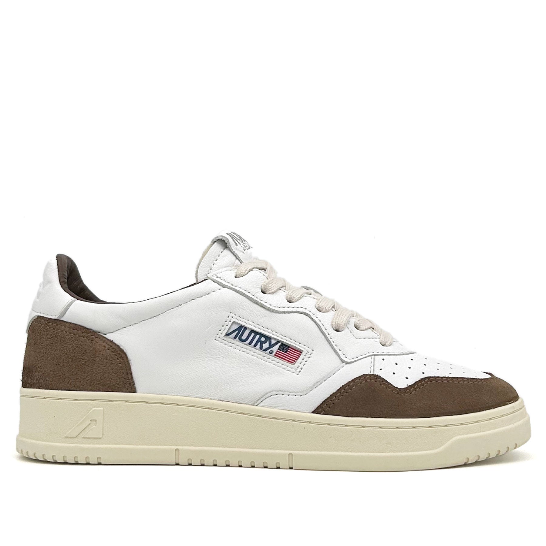 Medalist Low Man Goat Suede White Cigar