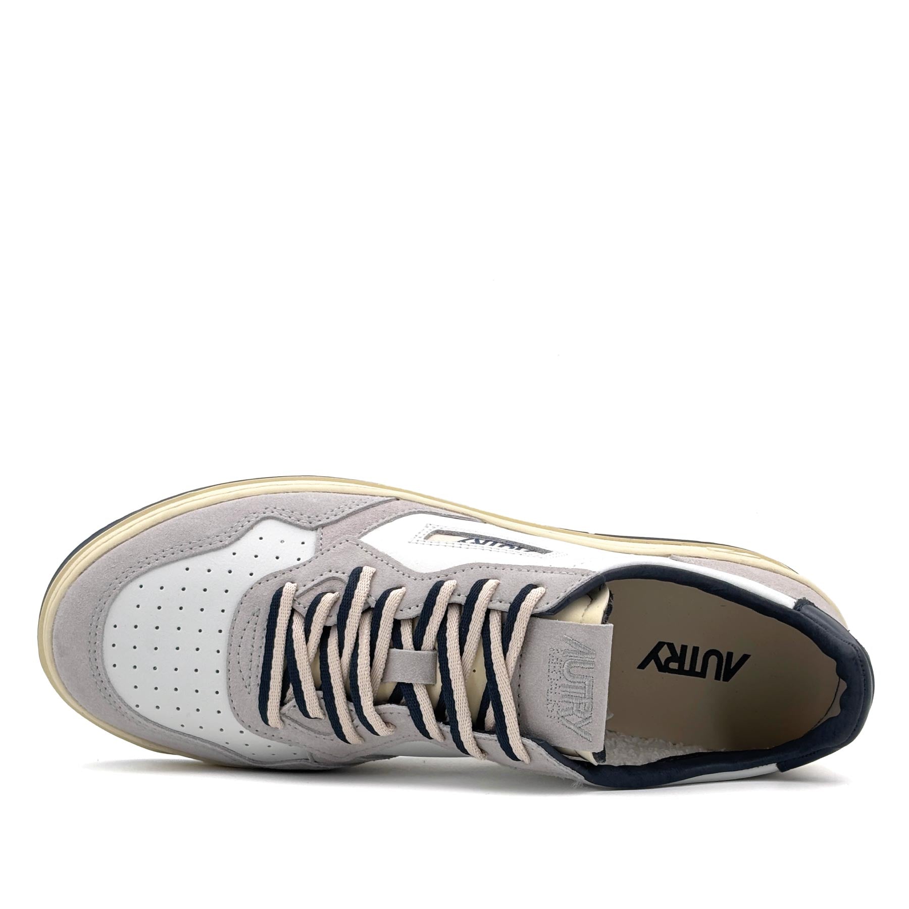 Medalist Low Man Leather Suede Vapor Space