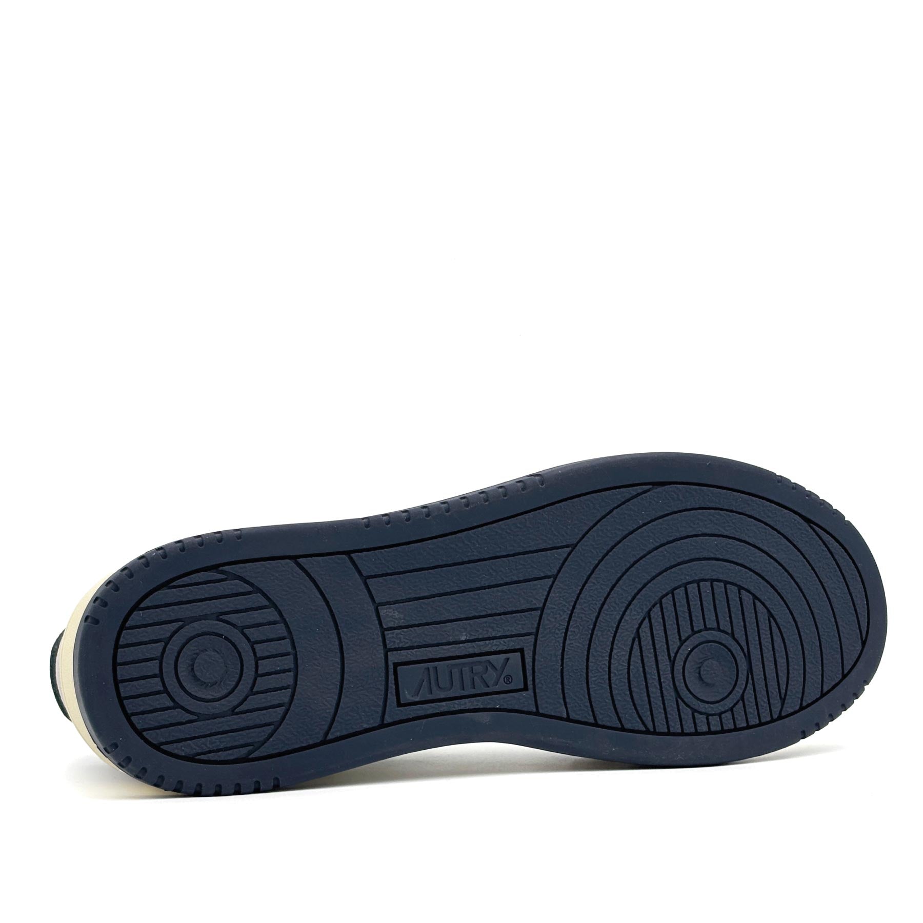 Medalist Low Man Leather Suede Vapor Space