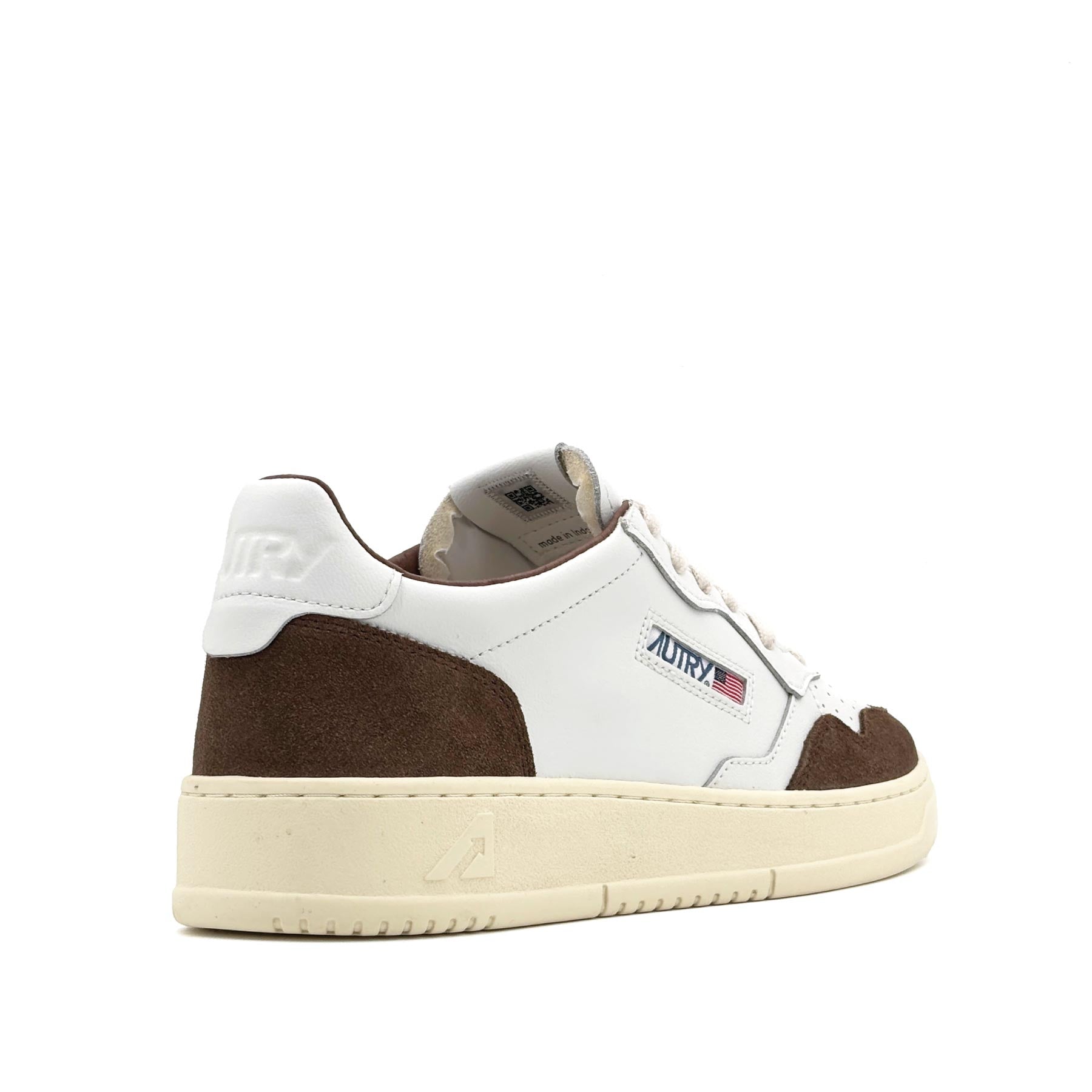 Medalist Low Man Soft Leather White Tundra