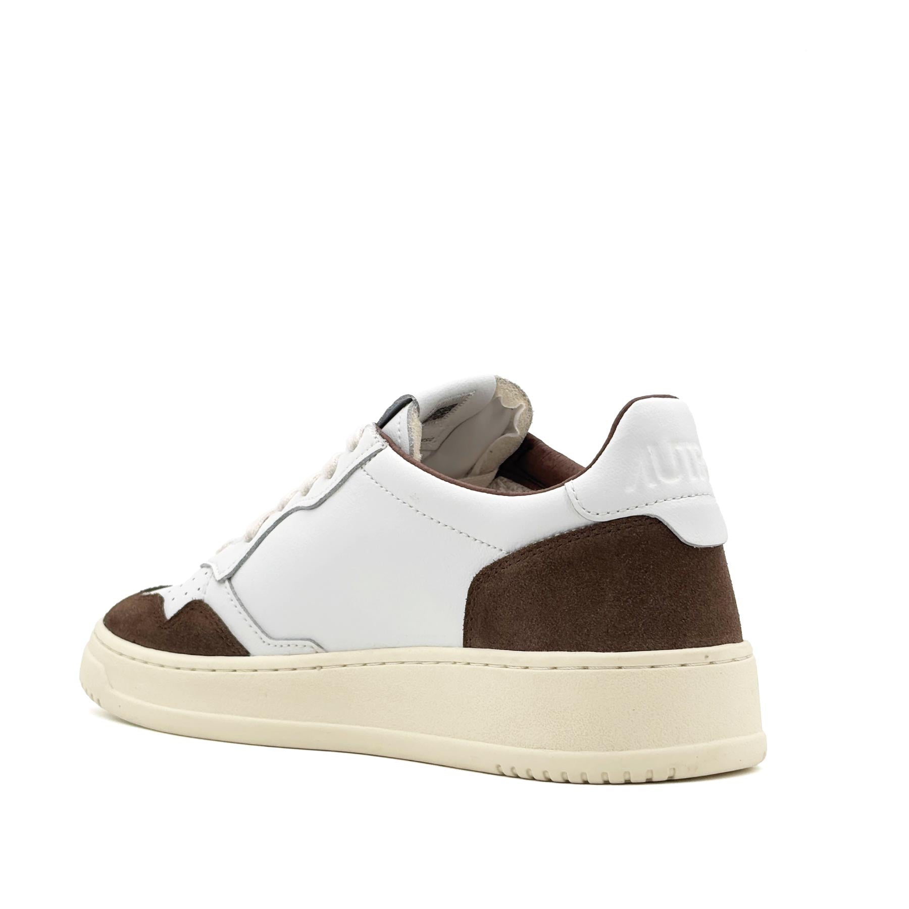Medalist Low Man Soft Leather White Tundra