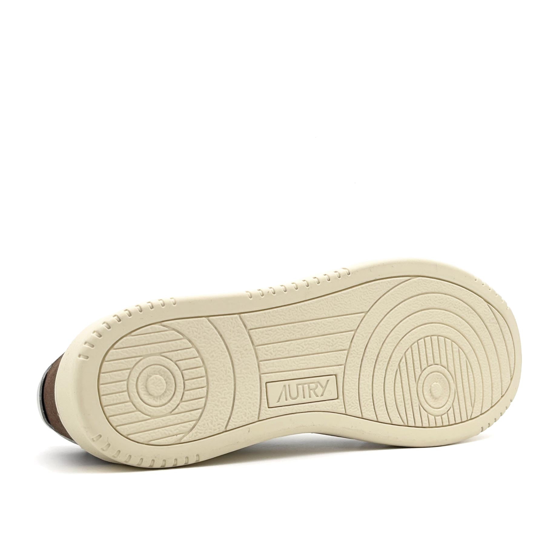 Medalist Low Man Soft Leather White Tundra