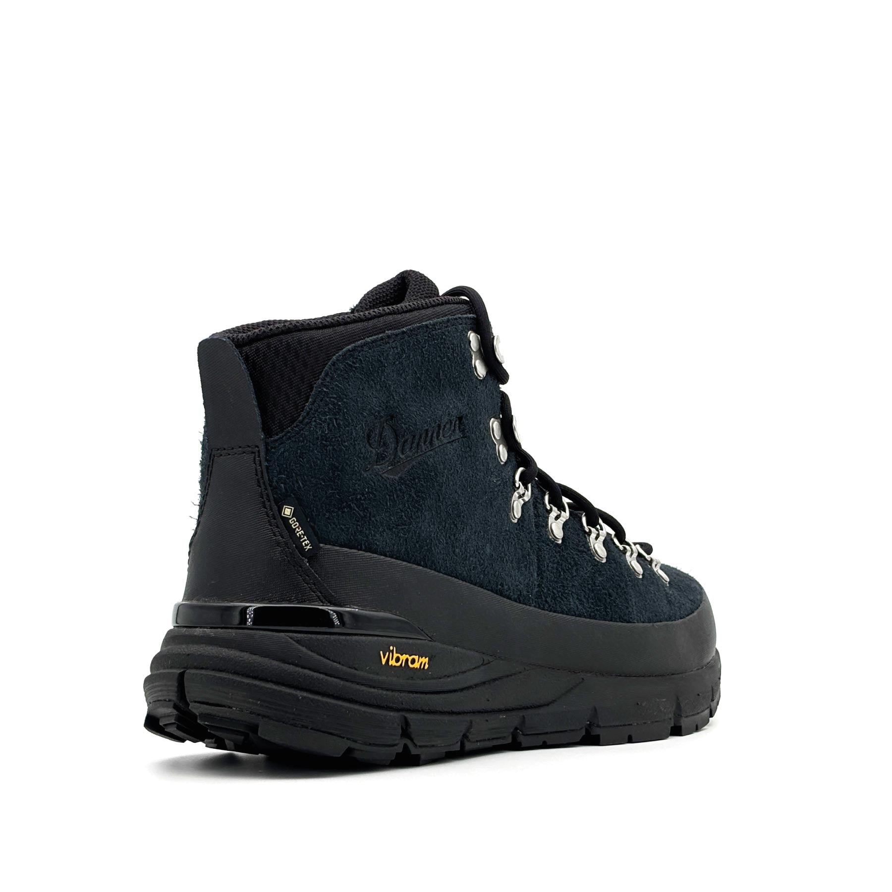 Mountain 600 ID Jet Black GTX