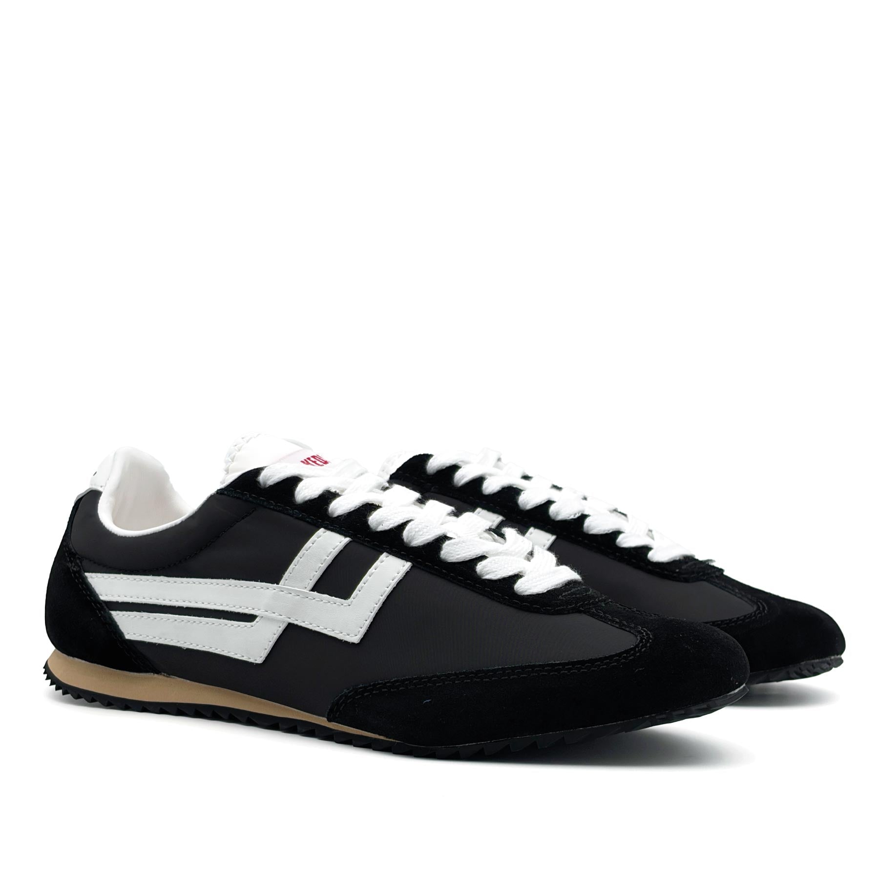 Racer 77 Black White