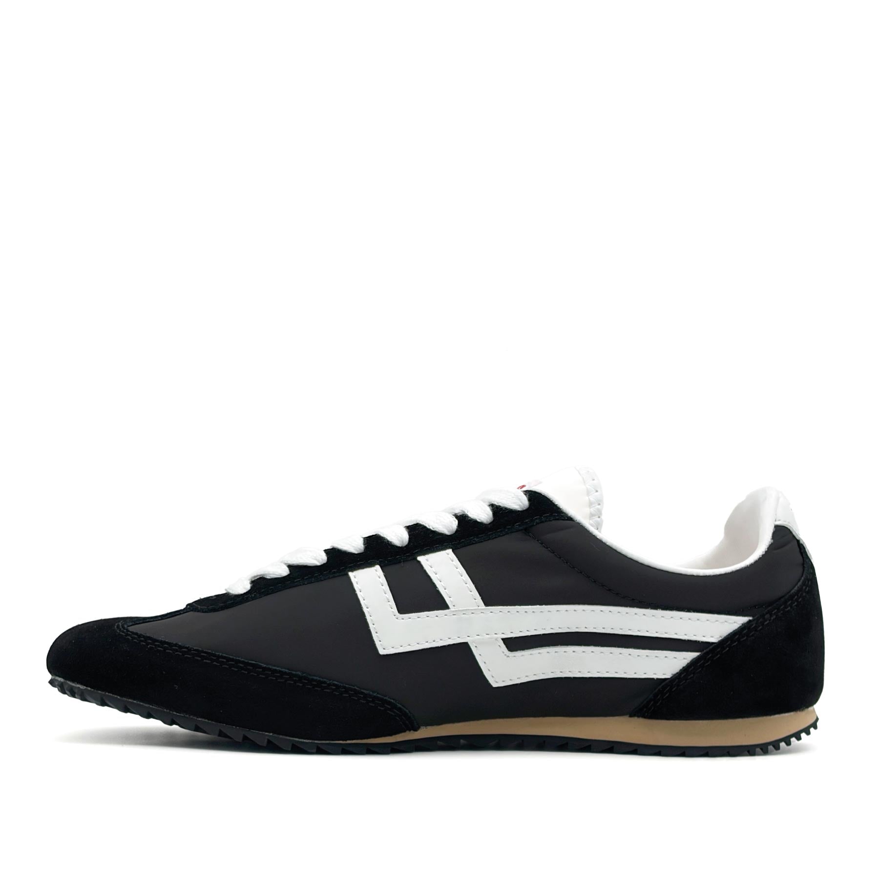 Racer 77 Black White