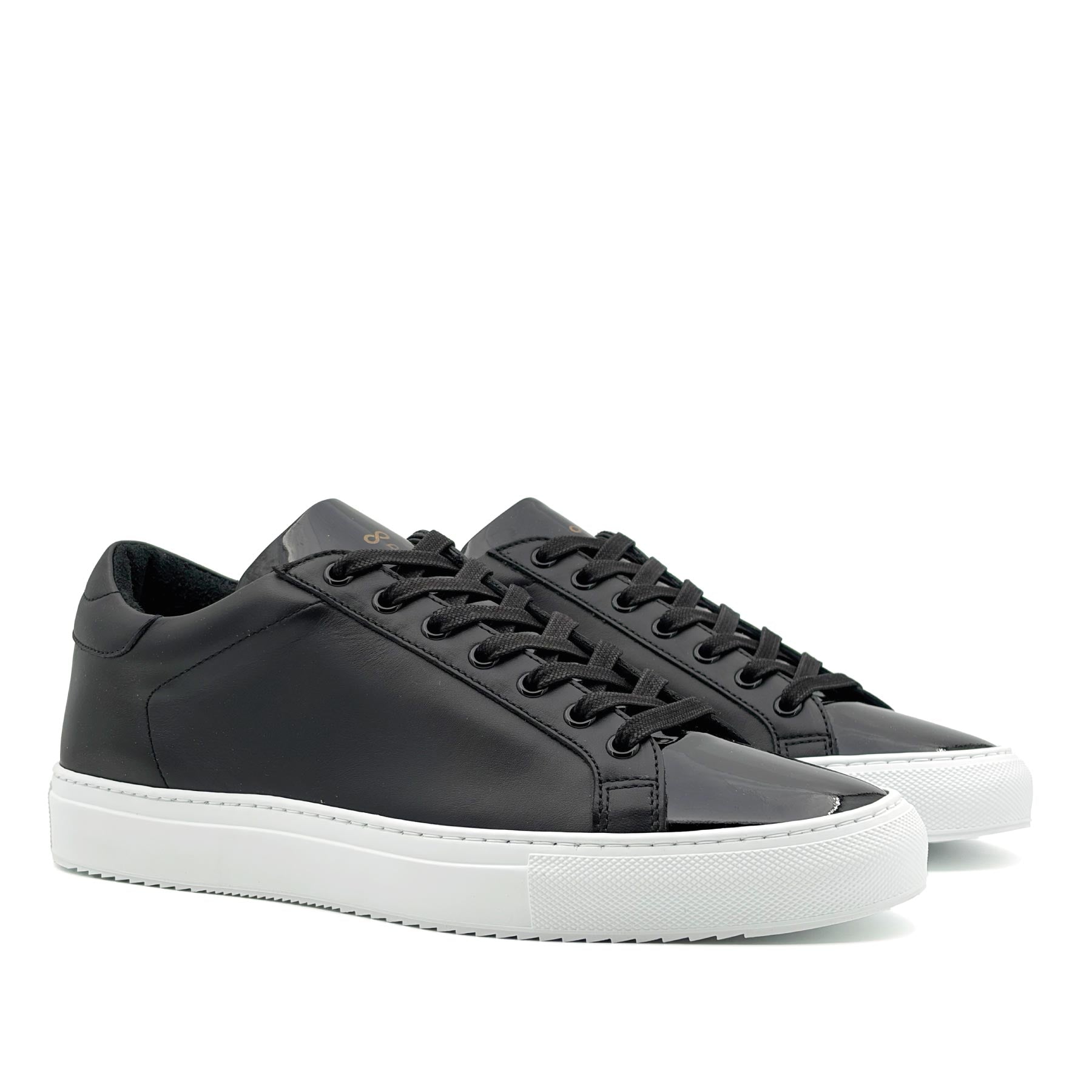 Wingfield Glossy Black